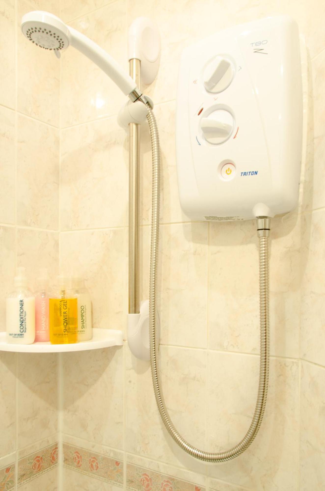 Hedley Villa Guest House Leamington Spa Εξωτερικό φωτογραφία