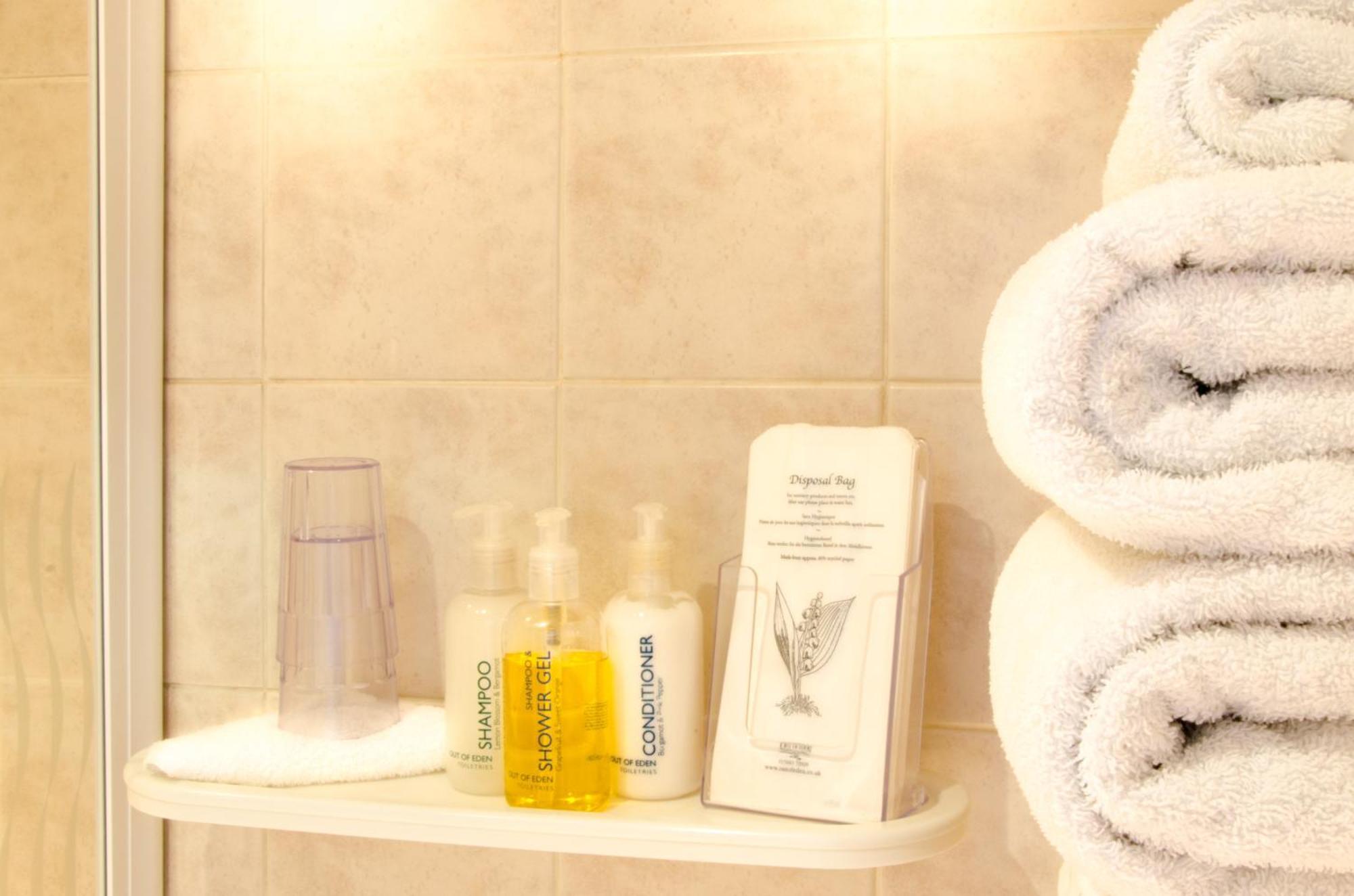 Hedley Villa Guest House Leamington Spa Εξωτερικό φωτογραφία